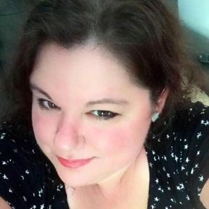 Meet your Posher, Lynda